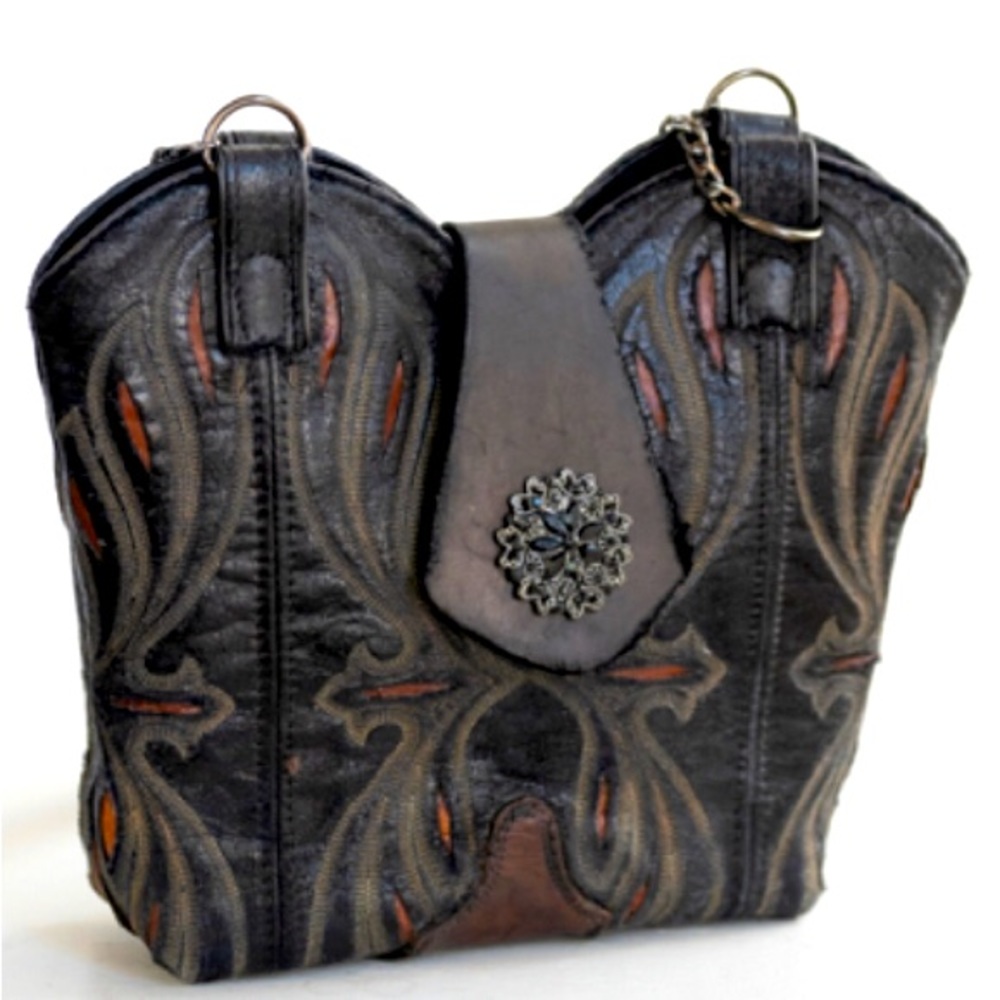 “Rustic Rebel”